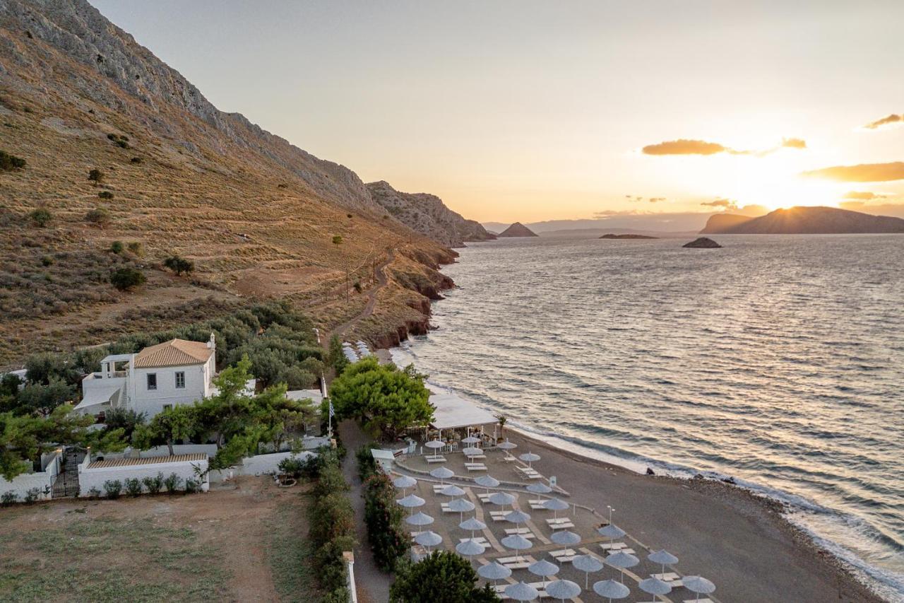 Four Seasons Hydra Luxury Suites Exterior foto