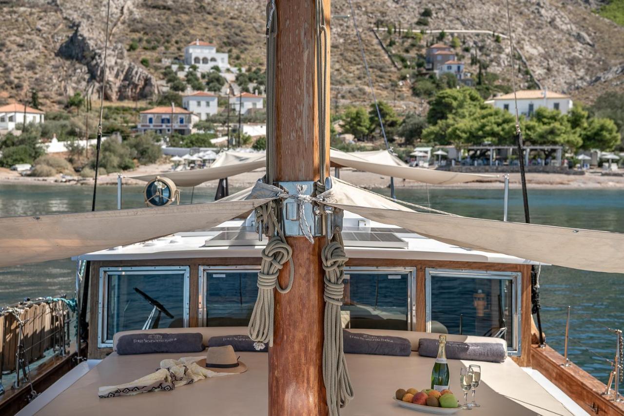 Four Seasons Hydra Luxury Suites Exterior foto